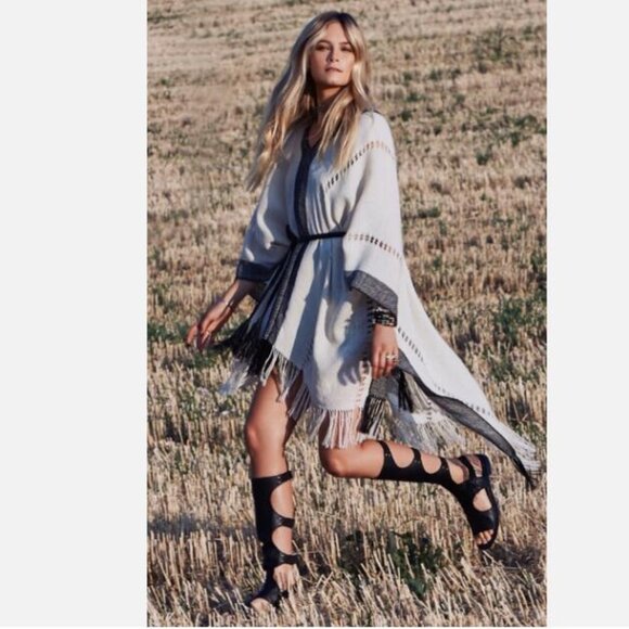 STUART WEITZMAN BLACK LEATHER BACKVIEW GLADIATOR SANDALS BOOT 8.5 - Picture 14 of 14